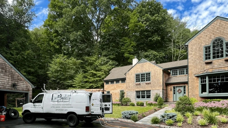 Twinsburg Power Washing power washing crew working in Cuyahoga Falls, OH